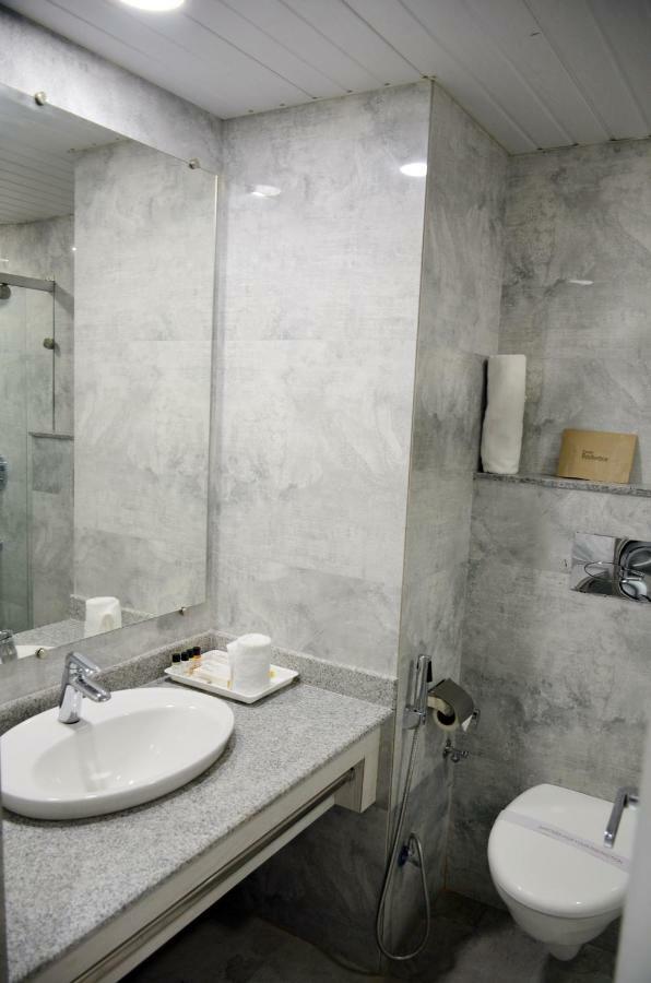 Hotel Radiance Барели Экстерьер фото