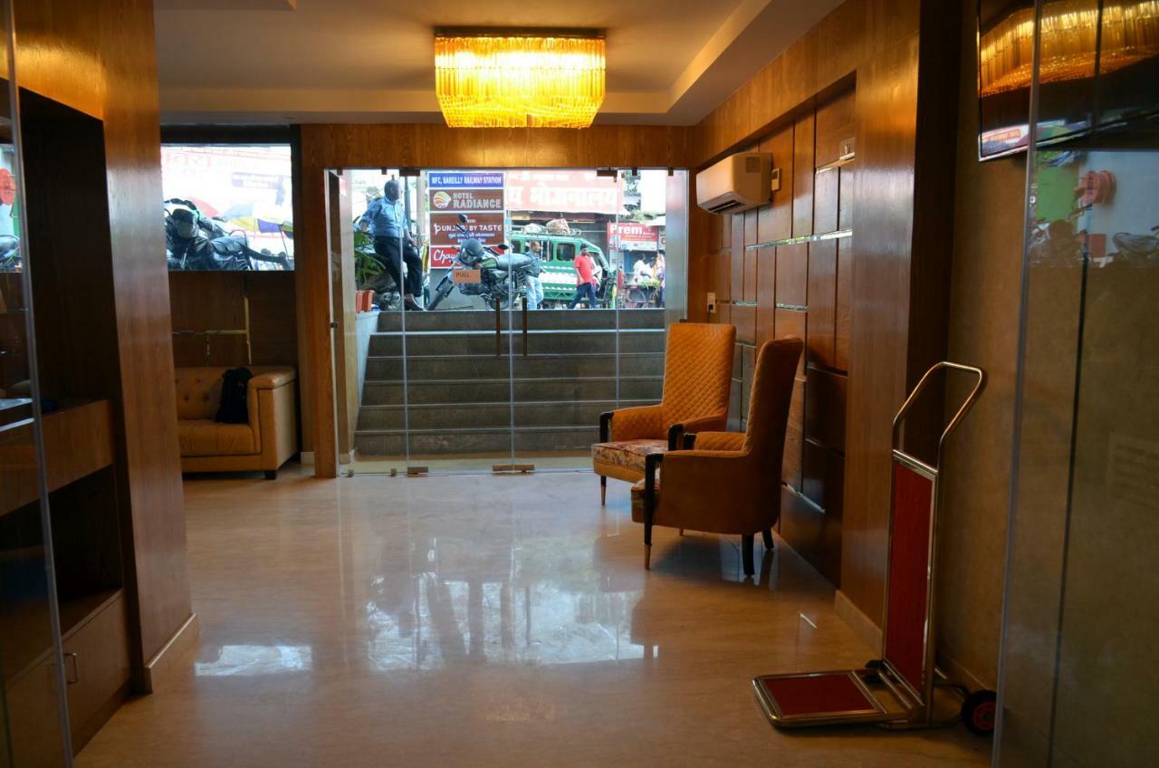 Hotel Radiance Барели Экстерьер фото